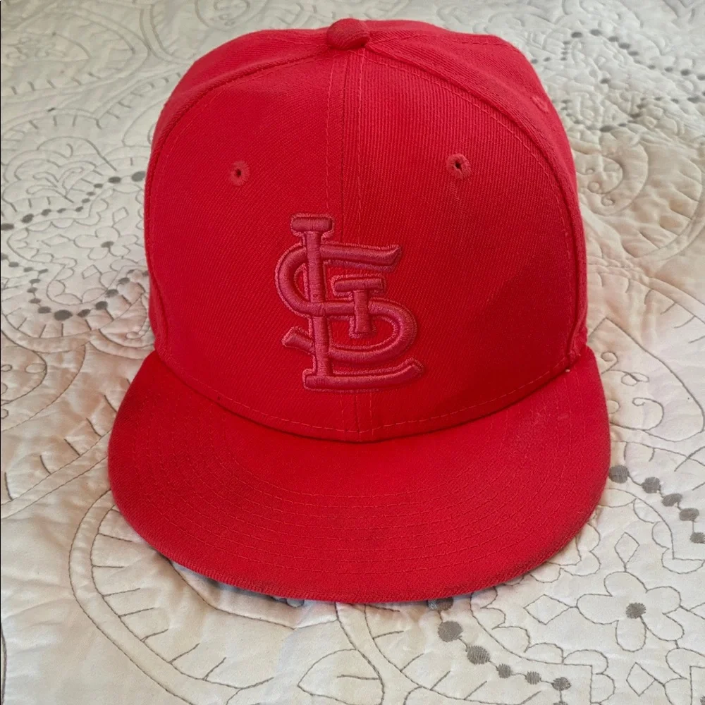 Genuine Merchandise STL Cardinals Pink Baseball Cap Embroidered Logo 6 3/4